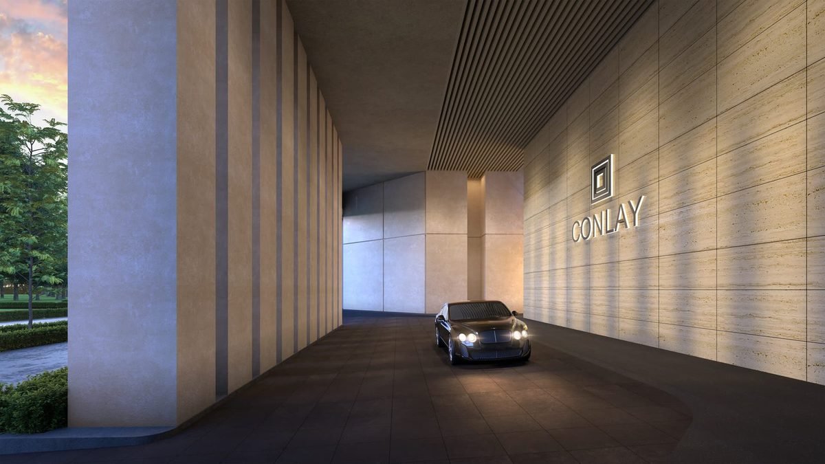 Arrival drop-off porte cochere